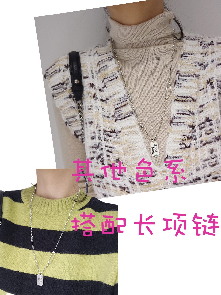 秋冬配毛衣项链选哪个颜色好看,冬天穿毛衣如何戴金项链