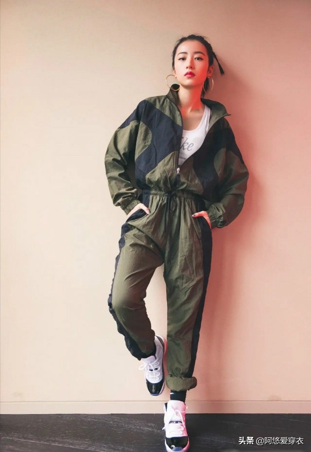 东搭西配还是“土气”？考虑下现成的套装吧！实用百搭回头率超高