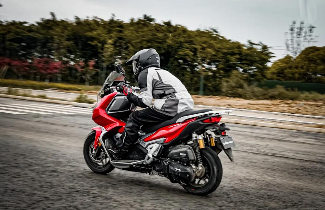 大阳ADV150胖虎试驾：真正的跨界踏板，兼顾城市越野可玩性极高