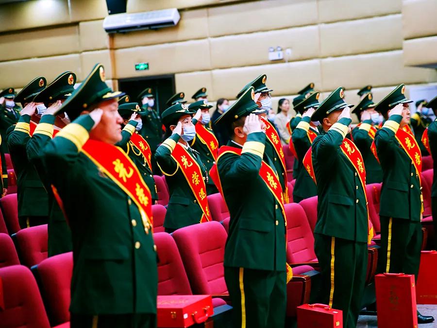 军官退役安排工作,技术军官退役怎么安置