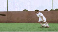 球场最强过人视频,球场最秀的动作