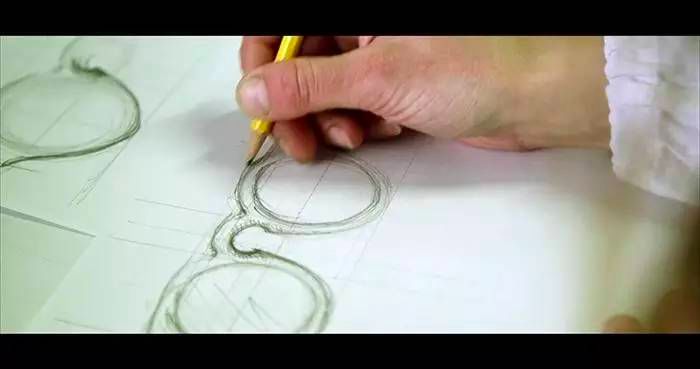 近视眼镜推荐学生男生,推荐几款比较好的近视眼镜