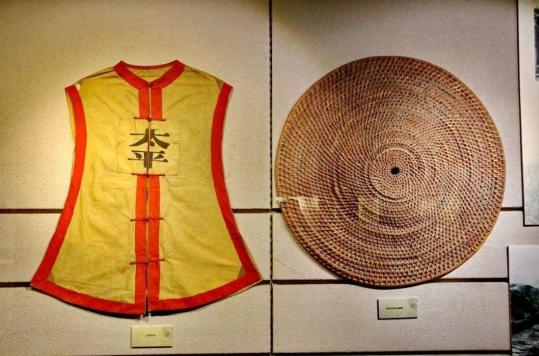 三国演义藤甲兵的藤甲是怎么做的,诸葛亮喜欢火烧藤甲军吗