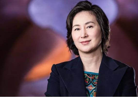 何超琼爱国视频,赌王何超琼爱国史