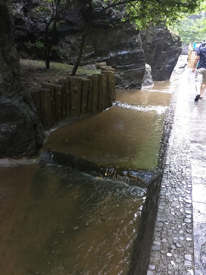 野三坡风景区5a,野山坡百里峡多少个台阶到山顶