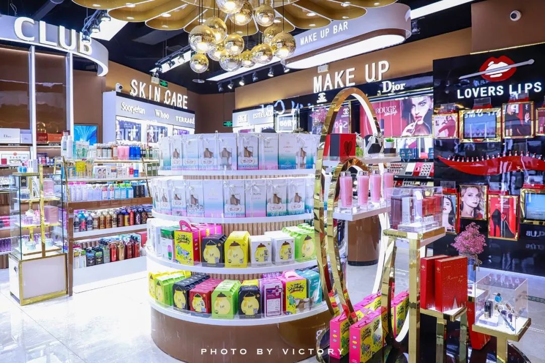 喜茶、和府捞面、兰巴赫……齐聚曲江老牌商场，等你Pick！