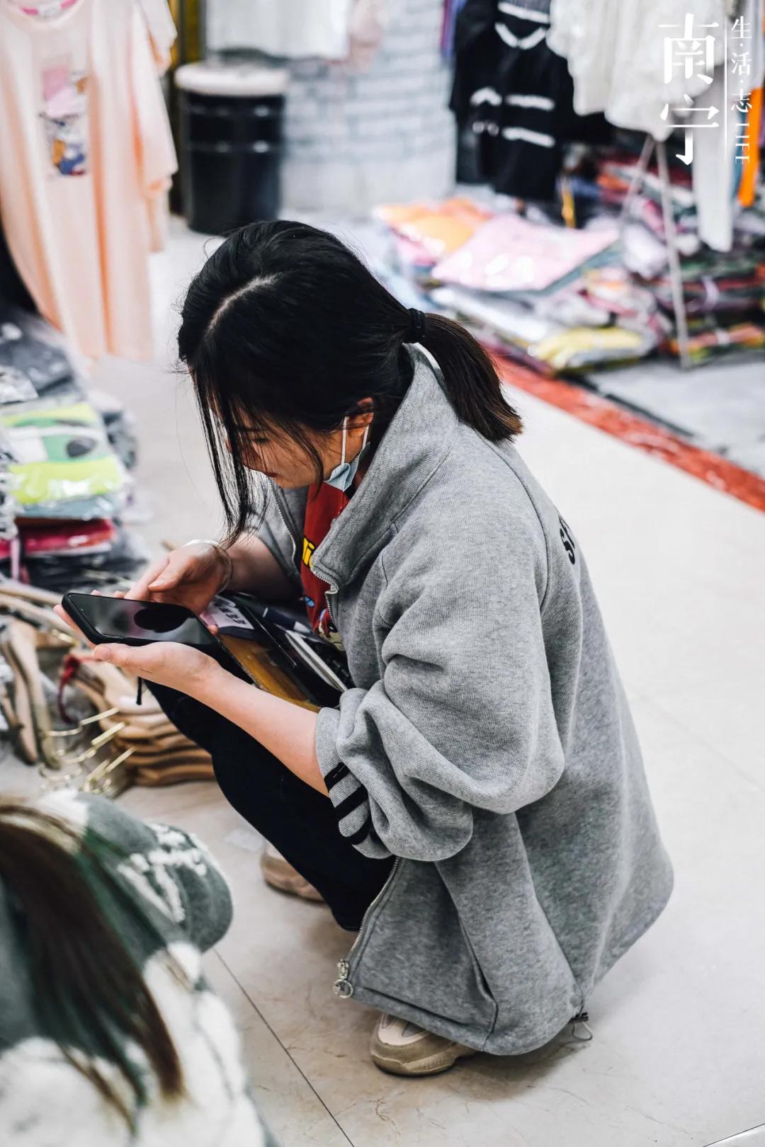 曾创出上亿流水，一个档口就能买宝马730，南宁这地方如今已没落