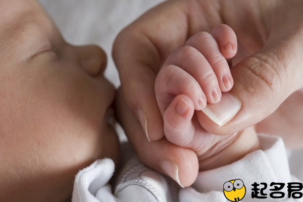 五行含水男孩起名大全,孩子起名根据五行怎么起