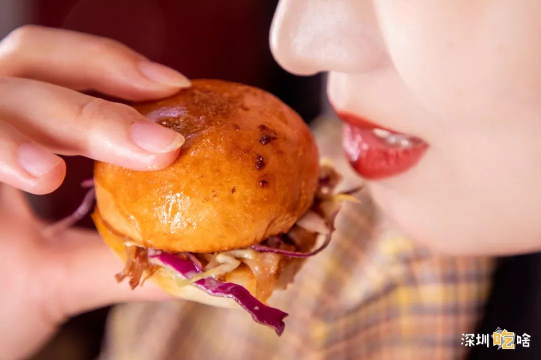 给个鸡会!深圳唯①“美式烧烤”,要请你吃一年的鸡