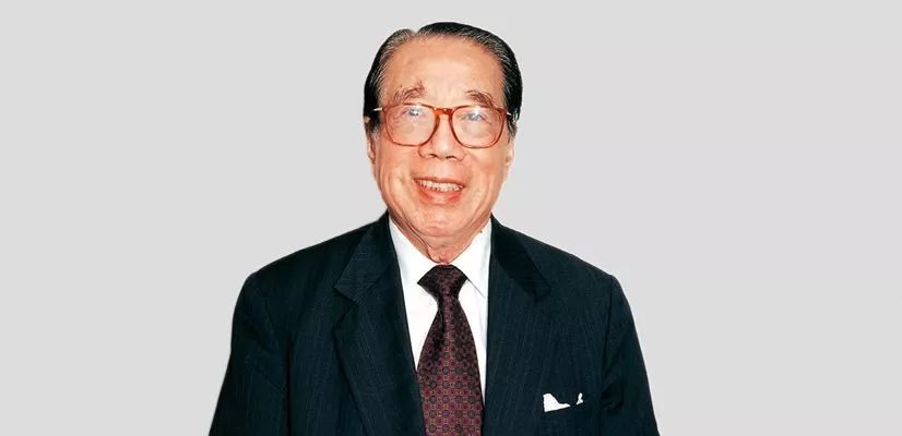 悲痛!这位福建人逝世!厦大毕业,被誉为香港“塑胶原料大王”