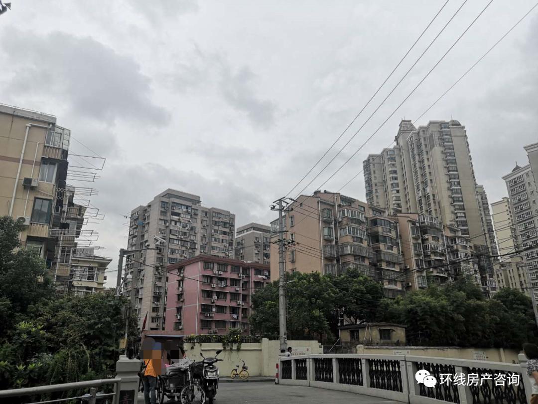 新湖青蓝国际青云一号,融创青云壹号和中粮瑞虹海景壹号