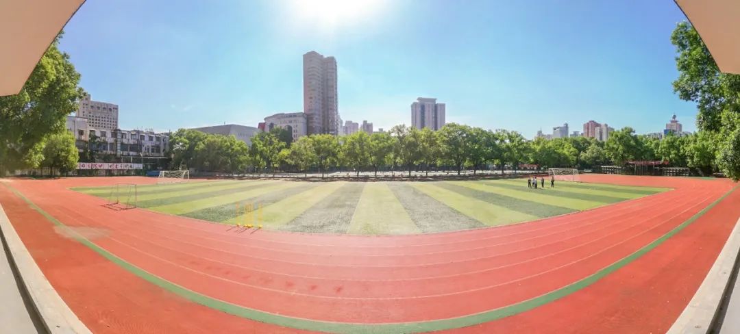 青年毛主席,榜首进一中!他曾就读的长沙市一中究竟有多牛?