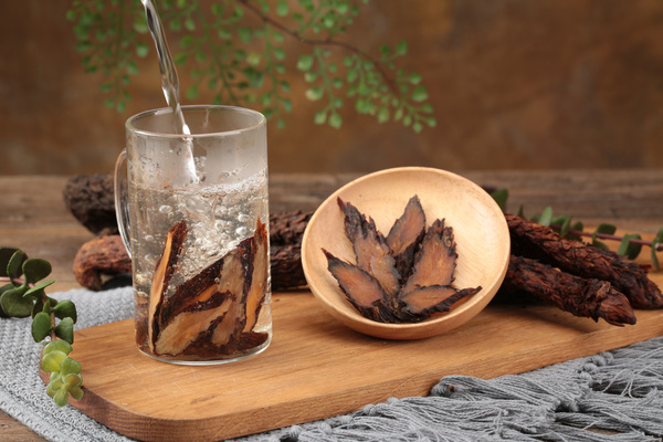 煎好的药渣怎样利用,煎过的药渣往哪里扔