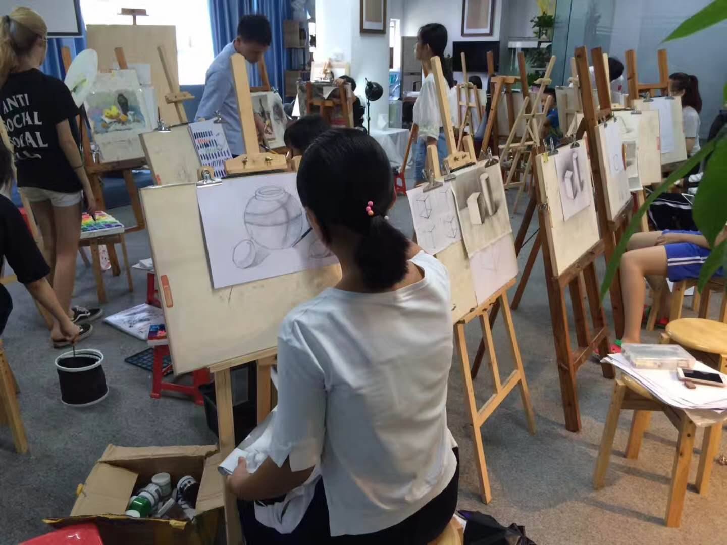 违规的院长，疯传的谣言，艺考新措施塑造新环境