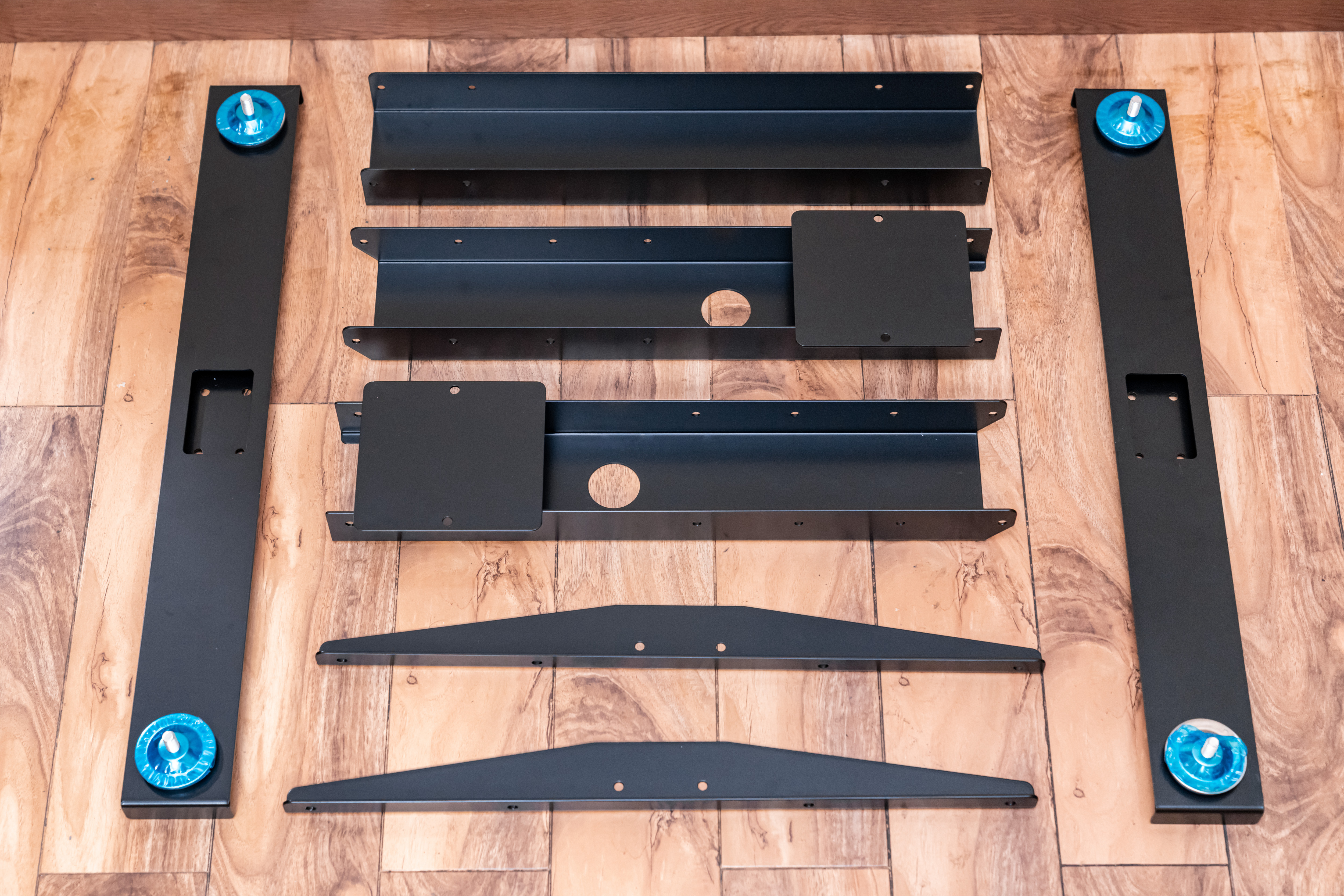 怎样买电动升降桌划算,电动升降桌如何选板材