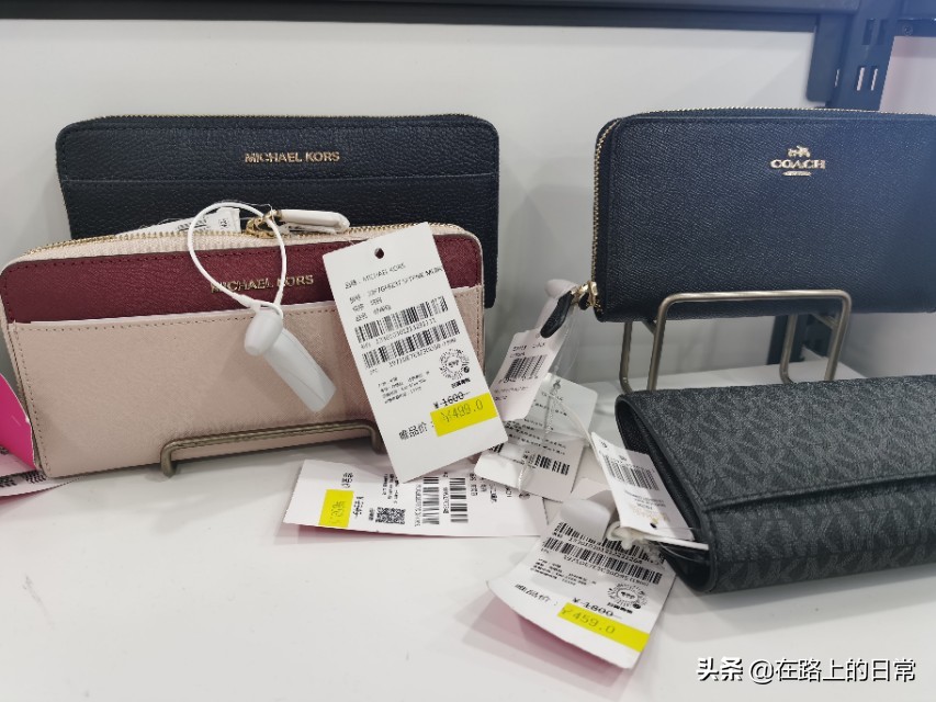 线上售卖的coach包都是奥莱款吗,coach唯品会包包