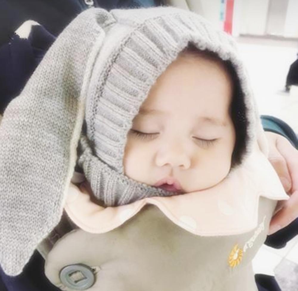 黑皮宝宝怎么变白,宝宝黄皮变白