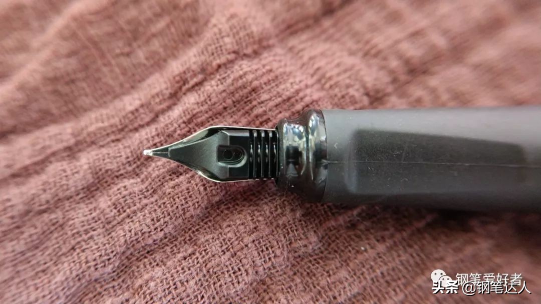 欧领钢笔m和f,欧领钢笔测评