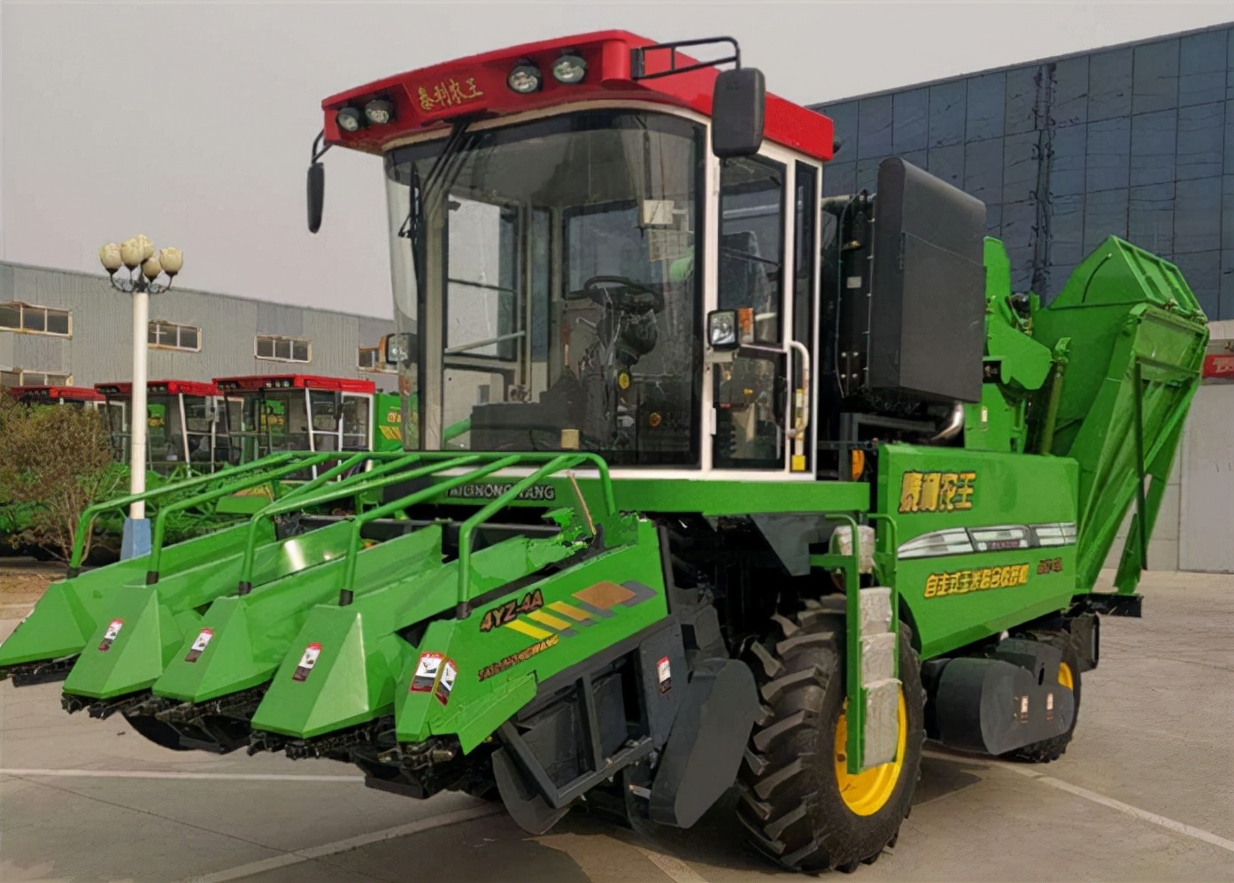 玉米机收割机销量,收获机销量