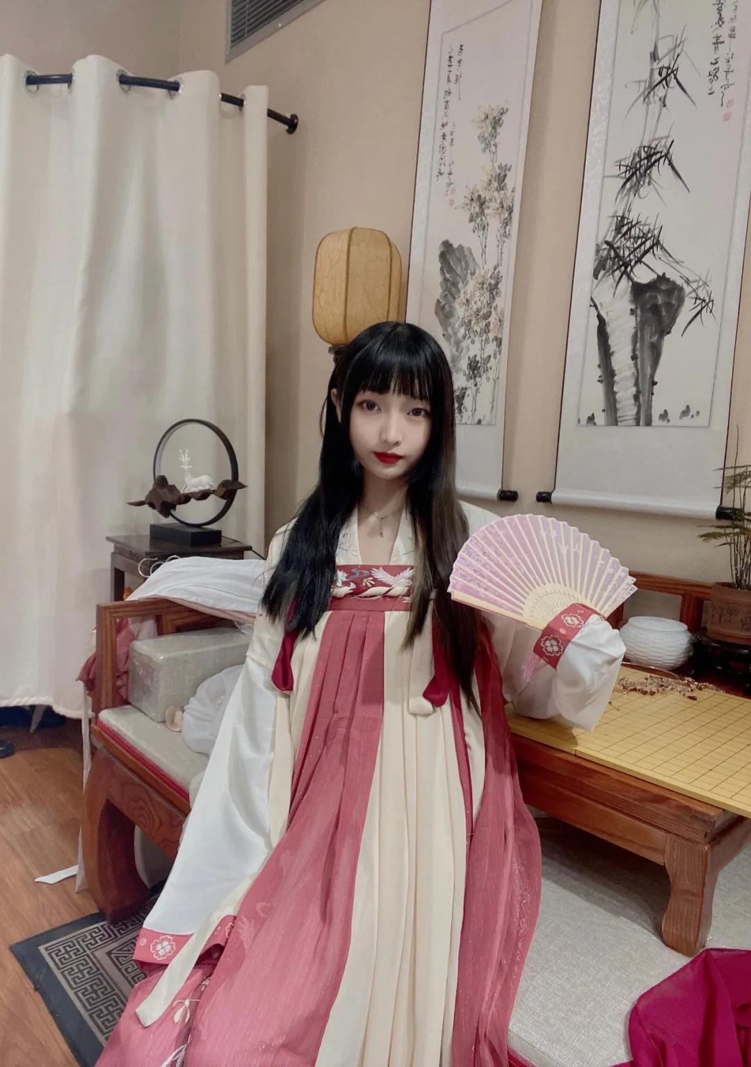 哪个城市有汉服和洛丽塔实体店,西安汉服实体店汉服体验