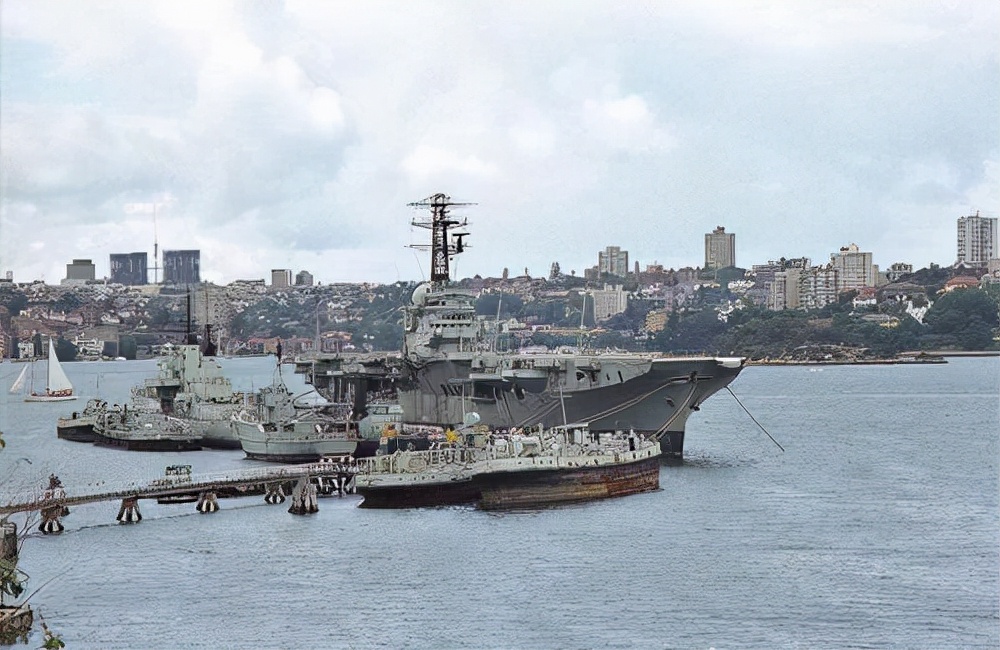 3000万买一艘废船,500块买下破船