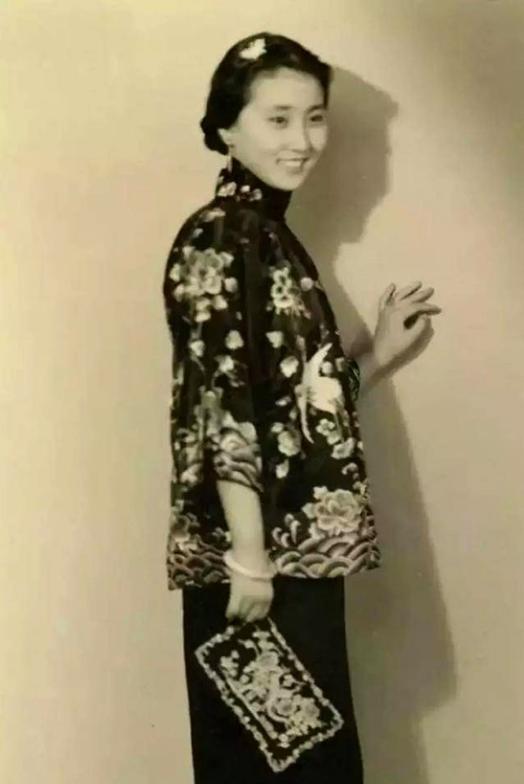 蒋英和钱学森年轻照片,蒋英和钱学森照片