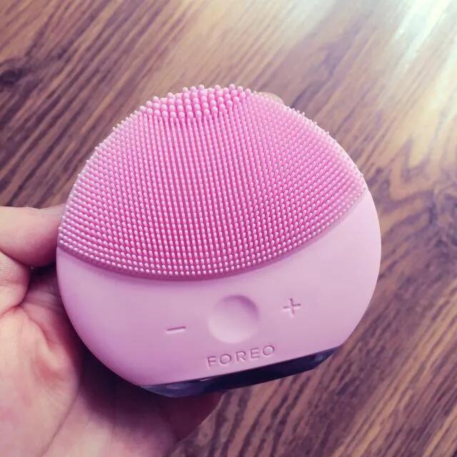 露娜lunamini2怎么打开,lunamini2露娜洁面仪各种颜色功效