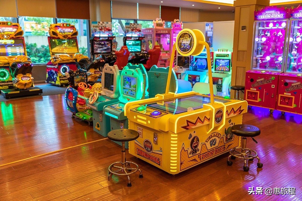 极乐汤儿童水上乐园川沙,极乐汤临港温泉馆儿童乐园