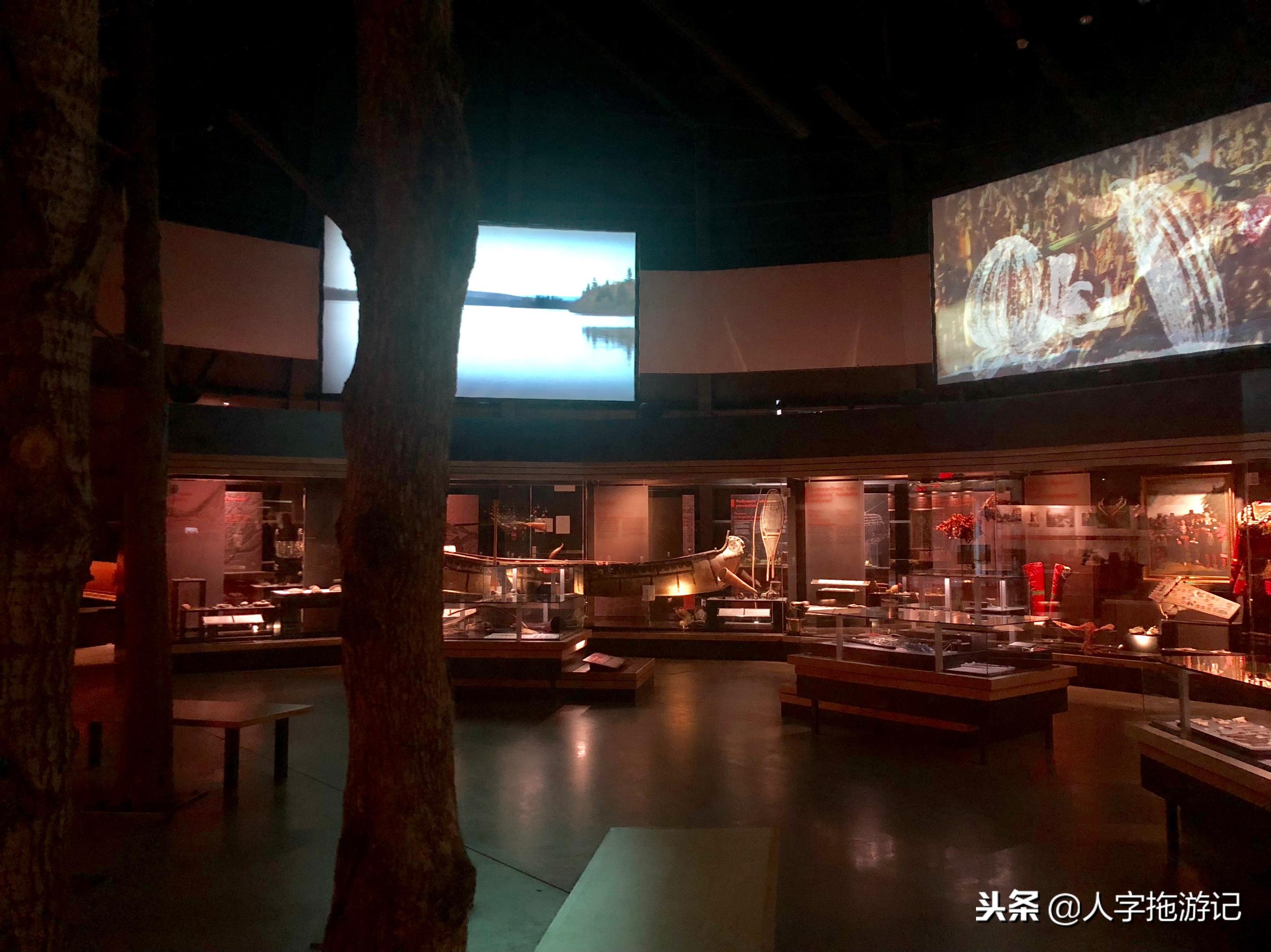 冬日极客,加拿大Wendake穿着狼爪去狼族