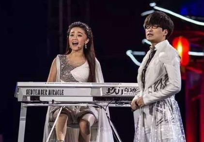 筷子兄弟正面回应是否解散,筷子兄弟回应解散