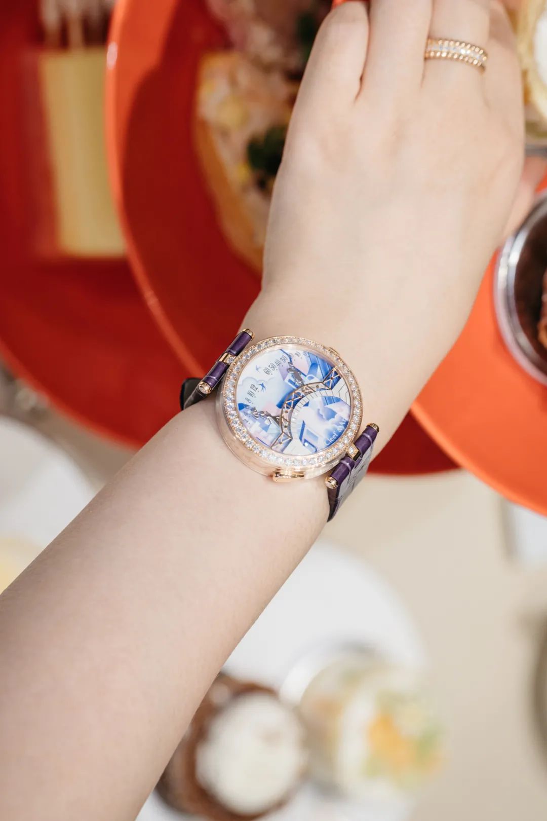 梵克雅宝情人桥值得买吗,梵克雅宝情人桥是什么机芯