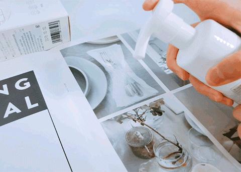 羽绒服脏了难清洗教你一招,天冷了羽绒服怎么洗