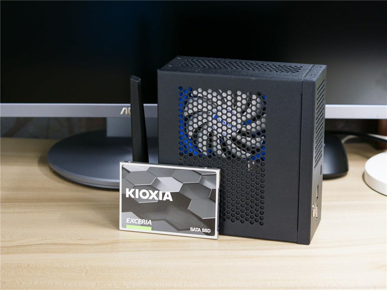 「超逸酷玩」东芝存储改名铠侠新款TC10SSD固态硬盘来安装黑苹果