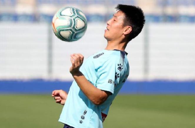 中国老板急眼了!同胞也一边倒不支持西班牙人“维权”:不要脸