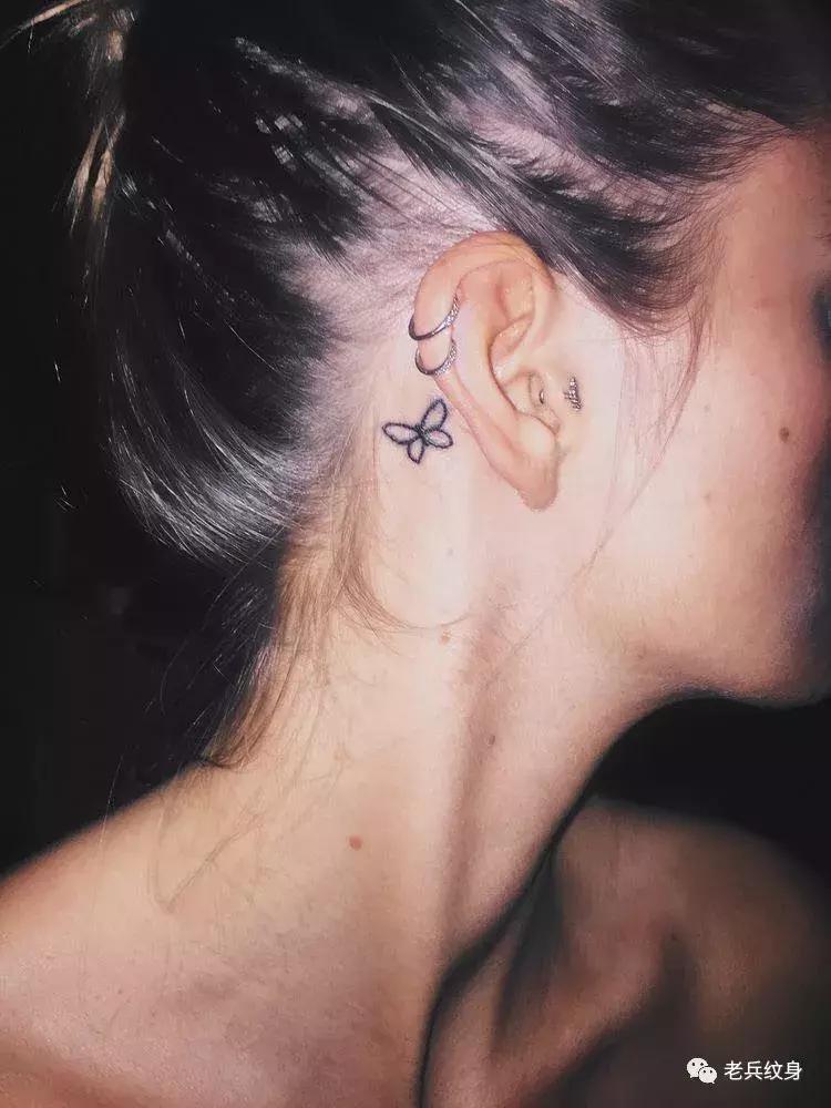 蝴蝶纹身图案,纹身素材蝴蝶后背