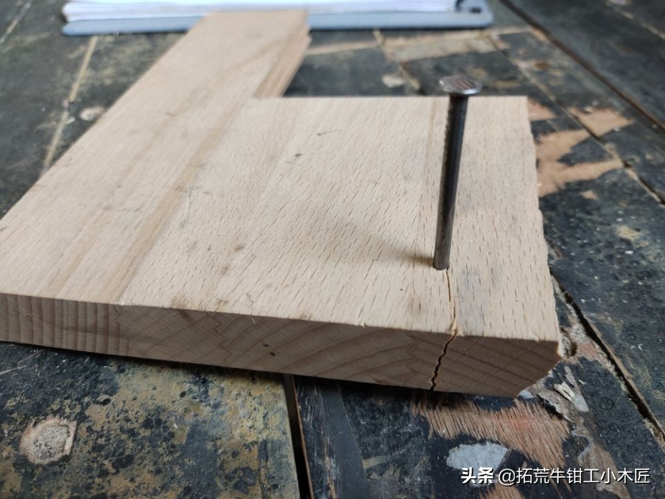 木板为啥钉钉子容易开裂,木板怎么钉钉子