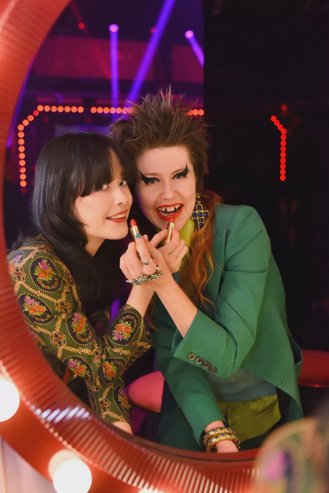 如果女生没有了口红她们会怎么样,如果女生没有化妆品会怎样