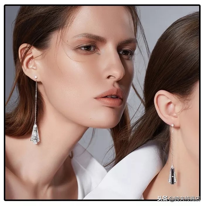 珍珠耳钉宋慧乔牛仔同款,宋慧乔同款短发造型