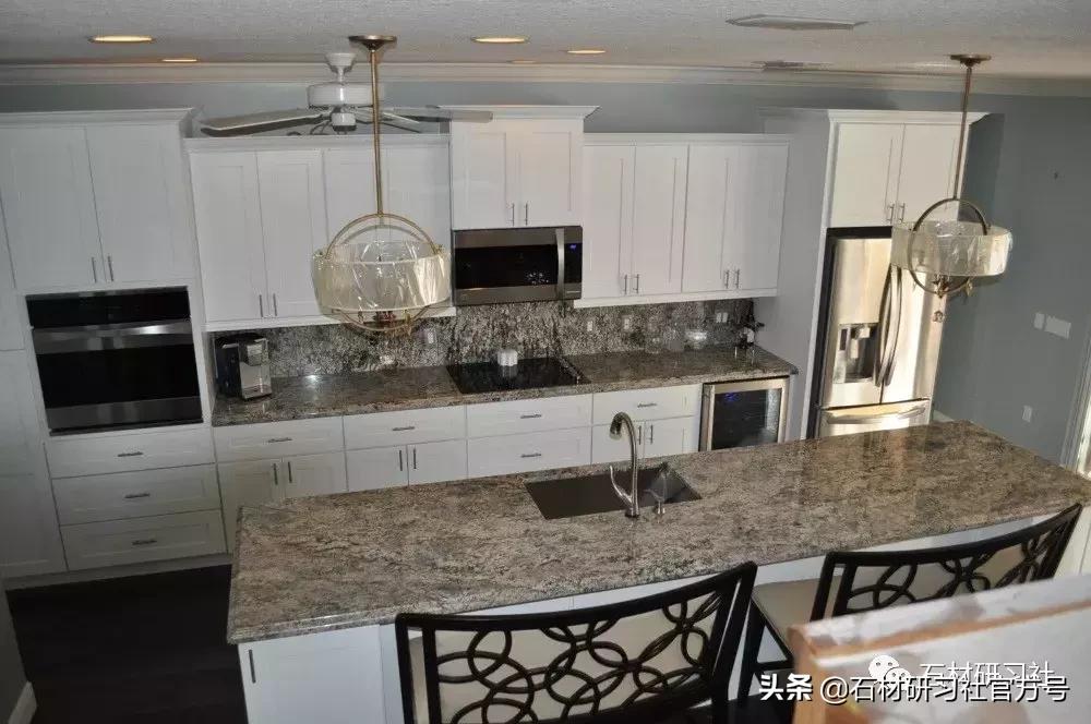 飘窗台面花岗岩还是大理石,花岗岩人造大理石台面