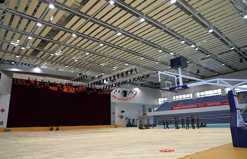 陕西服装工程学院图书馆怎么样,你心目中大学是什么样的