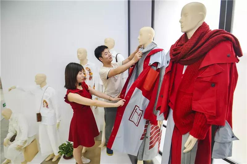 产业研究|永清：这里缘何开出一朵时尚产业之花