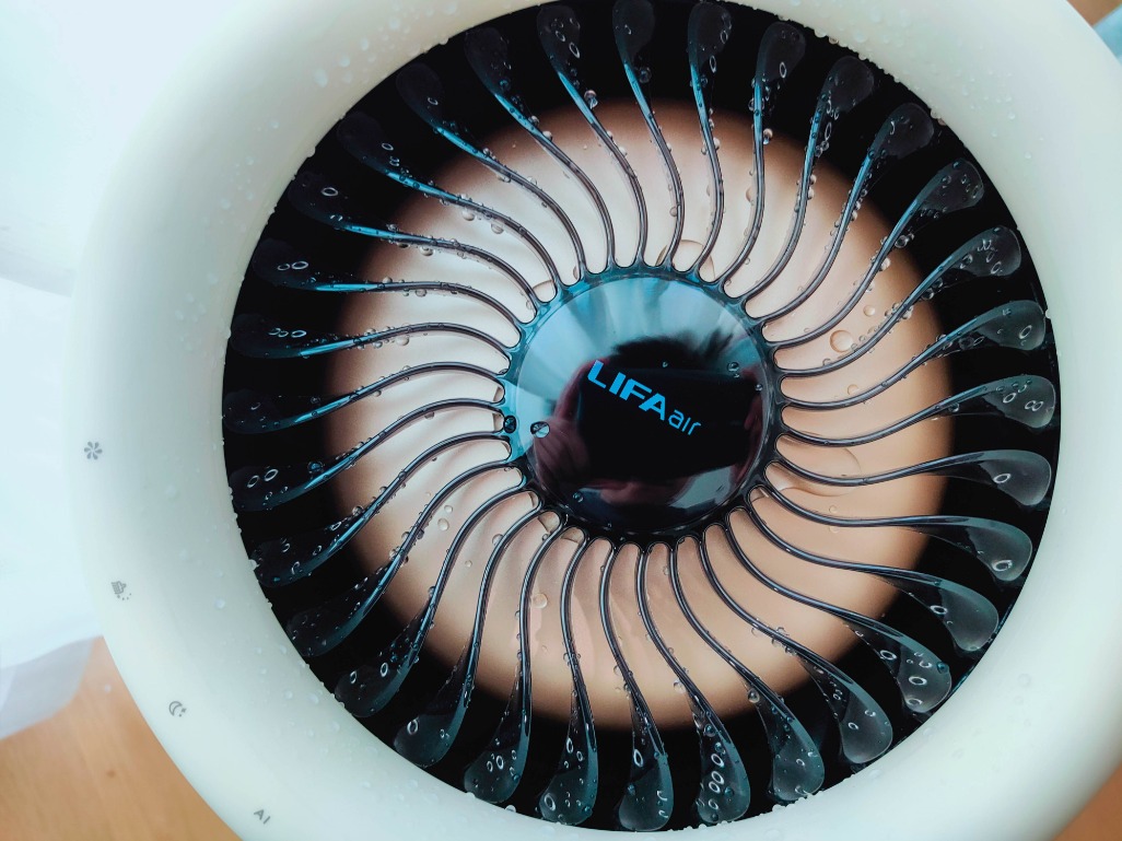 加湿器测评让我们告别冬日干燥,干燥的冬季加湿器选哪款