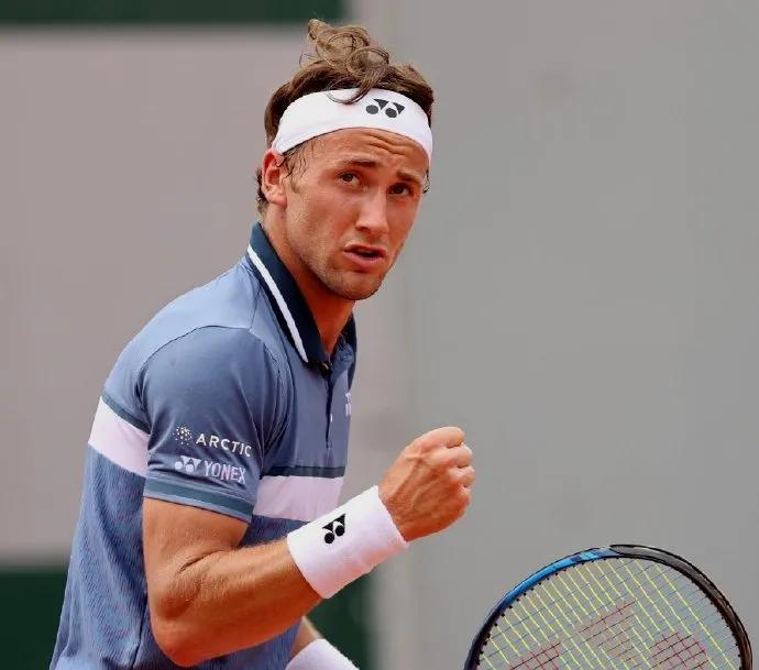 梅总与西西即时比分,梅总vs紫薇