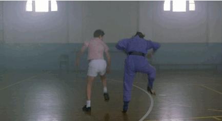 乔治穿芭蕾被嘲讽性别刻板印象,乔治小王子跳芭蕾视频