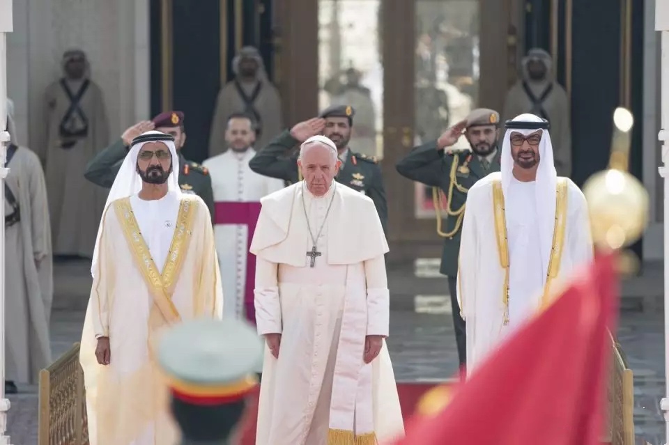 迪拜王妃出逃英国,迪拜酋长王妃出逃事件始末