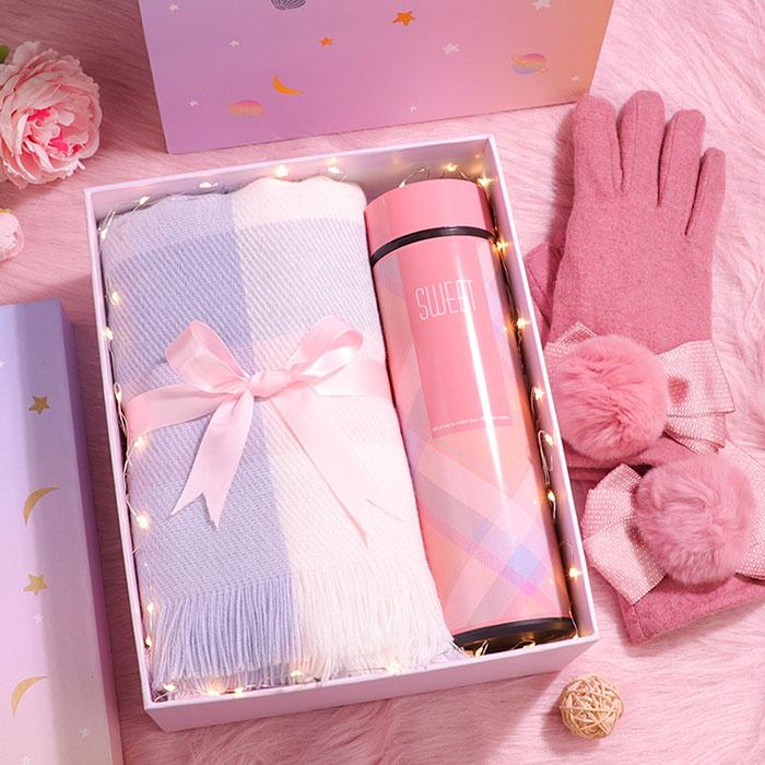 冬天送男朋友什么保暖礼物,直男情人节送老婆礼物前十件排名