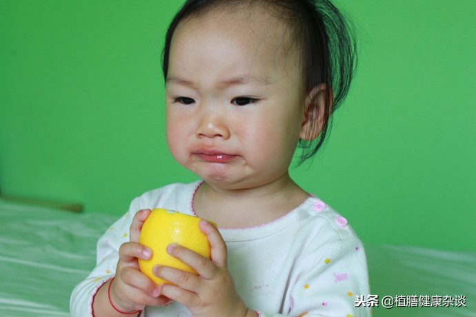 以维生素C含量闻名于世，但这种水果的食用保健价值并不局限于此