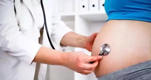 预产期羊水浑浊需要打催产针吗,过了预产期还没生有哪些催产方法