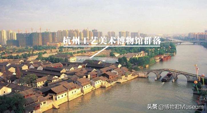 物开一刃为“刀”，两面*刃开**为“剑”，双刀相交为“剪”