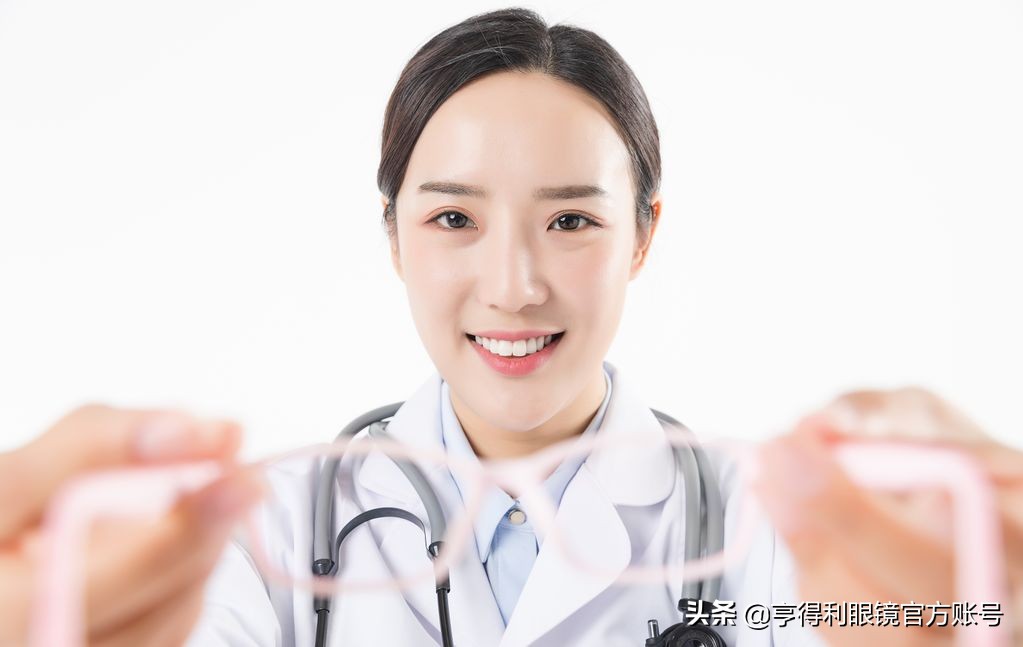 做一个高级验光师的条件,一个合格的验光师应该具备些什么